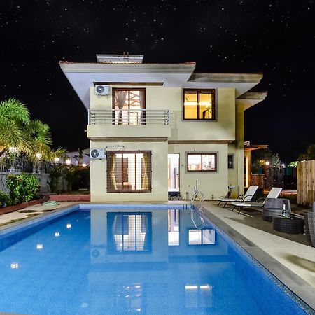 Lifeline Villas - Luxurious Taraangan 4 Mountain View Villa With Biggest Pool And Huge Open Area Lonavla Exterior foto